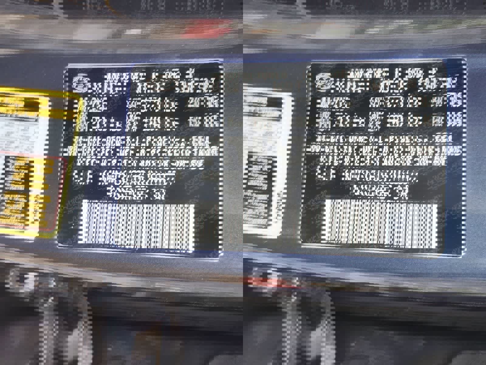 Used 2025 Hyundai Venue Limited image 31