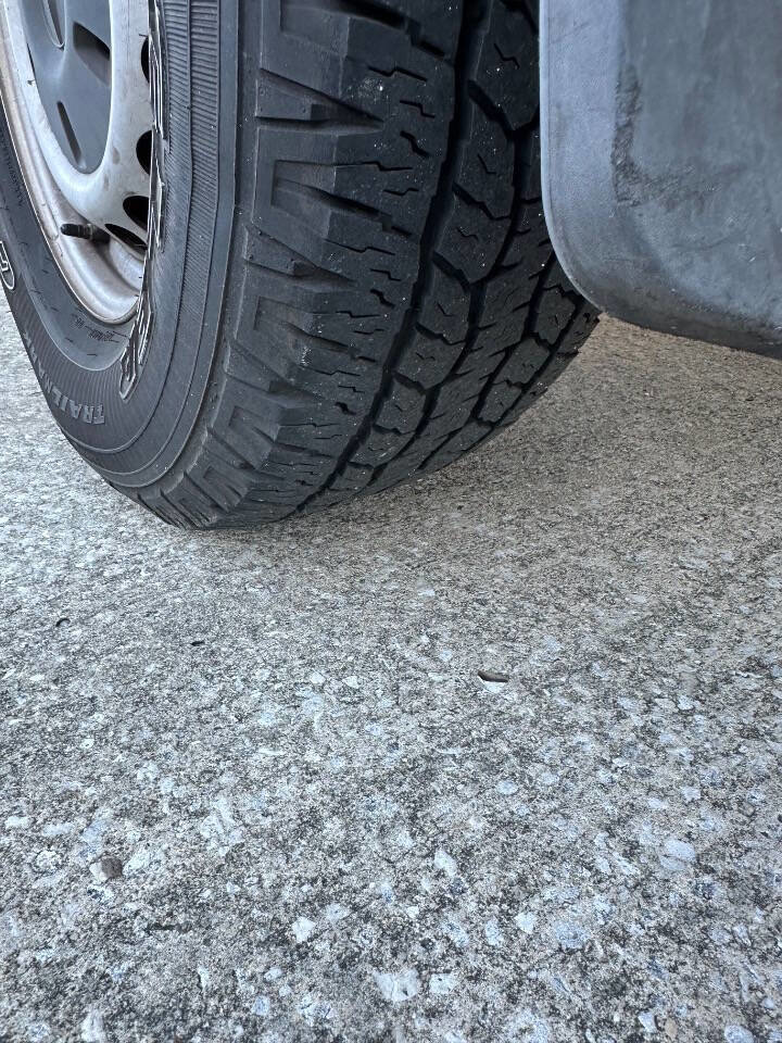 Used 2013 Mercedes-Benz Sprinter 2500 image 20