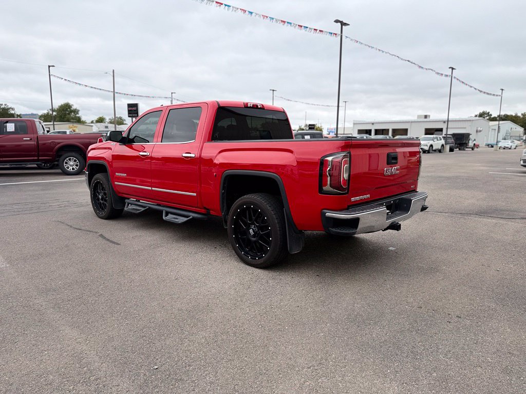 Used 2018 GMC Sierra 1500 SLT w/ Suspension Package, Off-Road AWD/4WD image 5