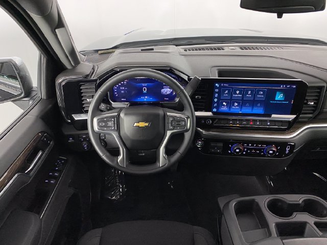 Certified 2026 Chevrolet Silverado 1500 LT AWD/4WD image 15