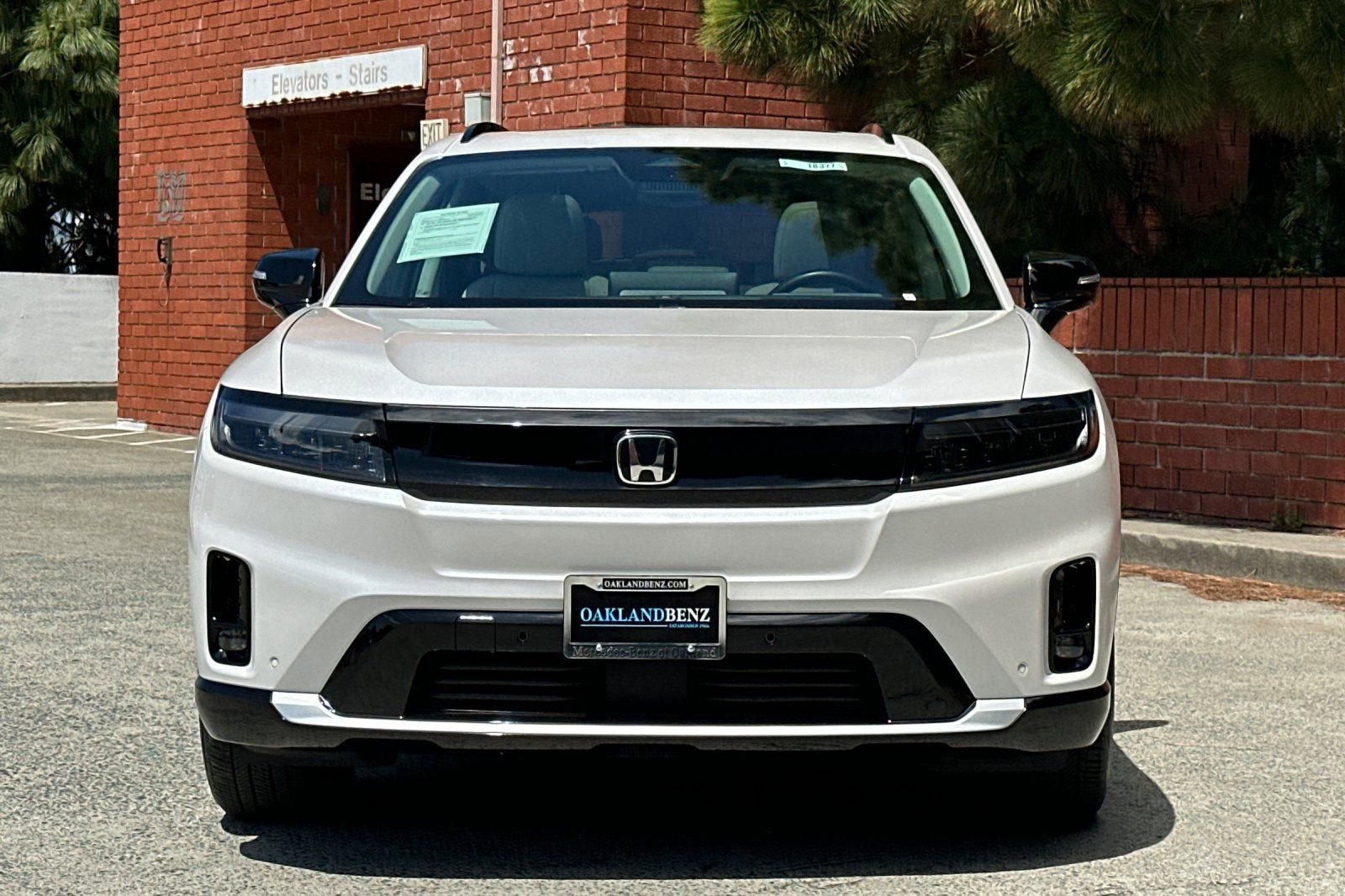 Used 2025 Honda Prologue Touring image 9