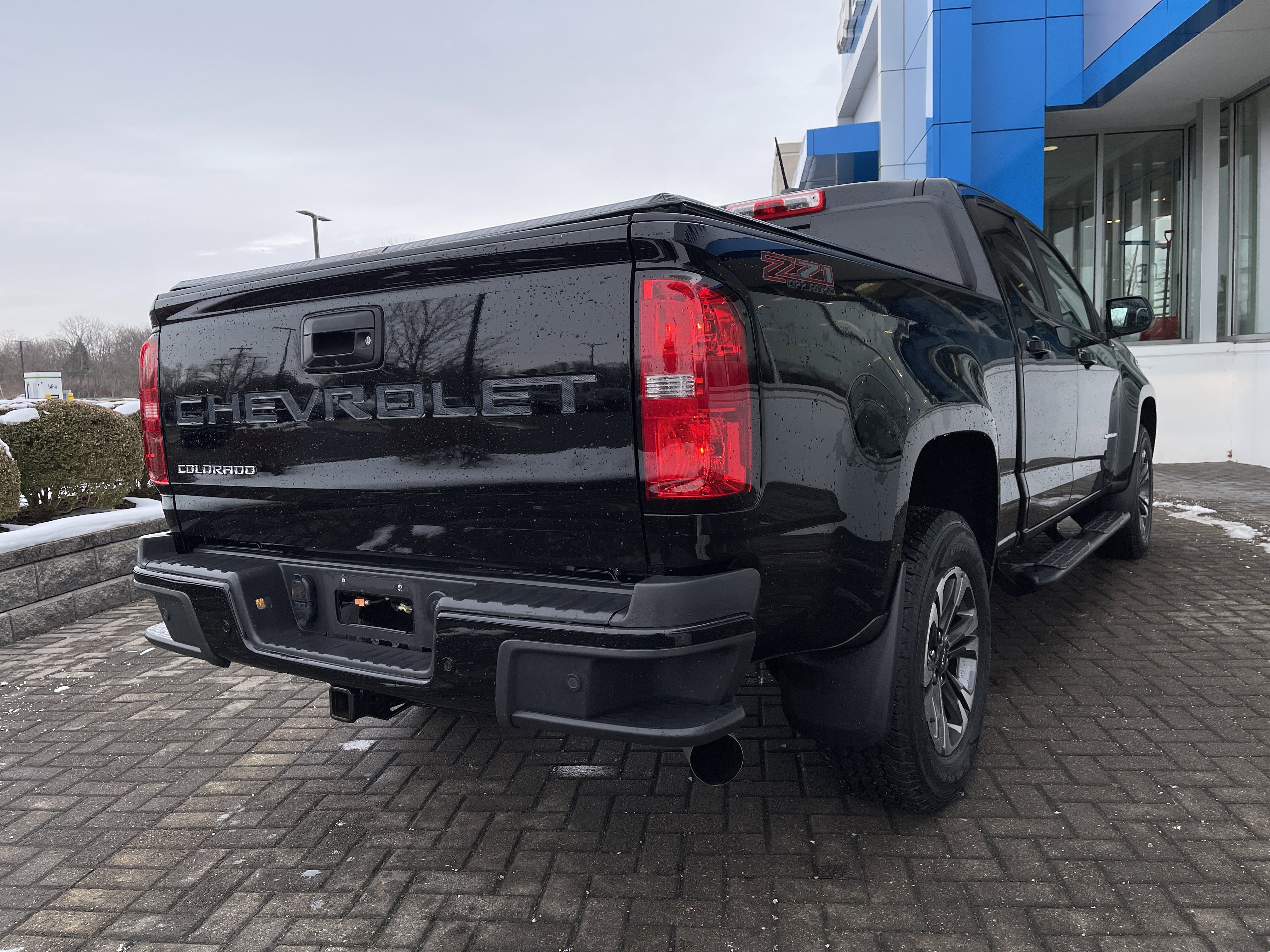 Used 2022 Chevrolet Colorado Z71 w/ Safety Package image 5