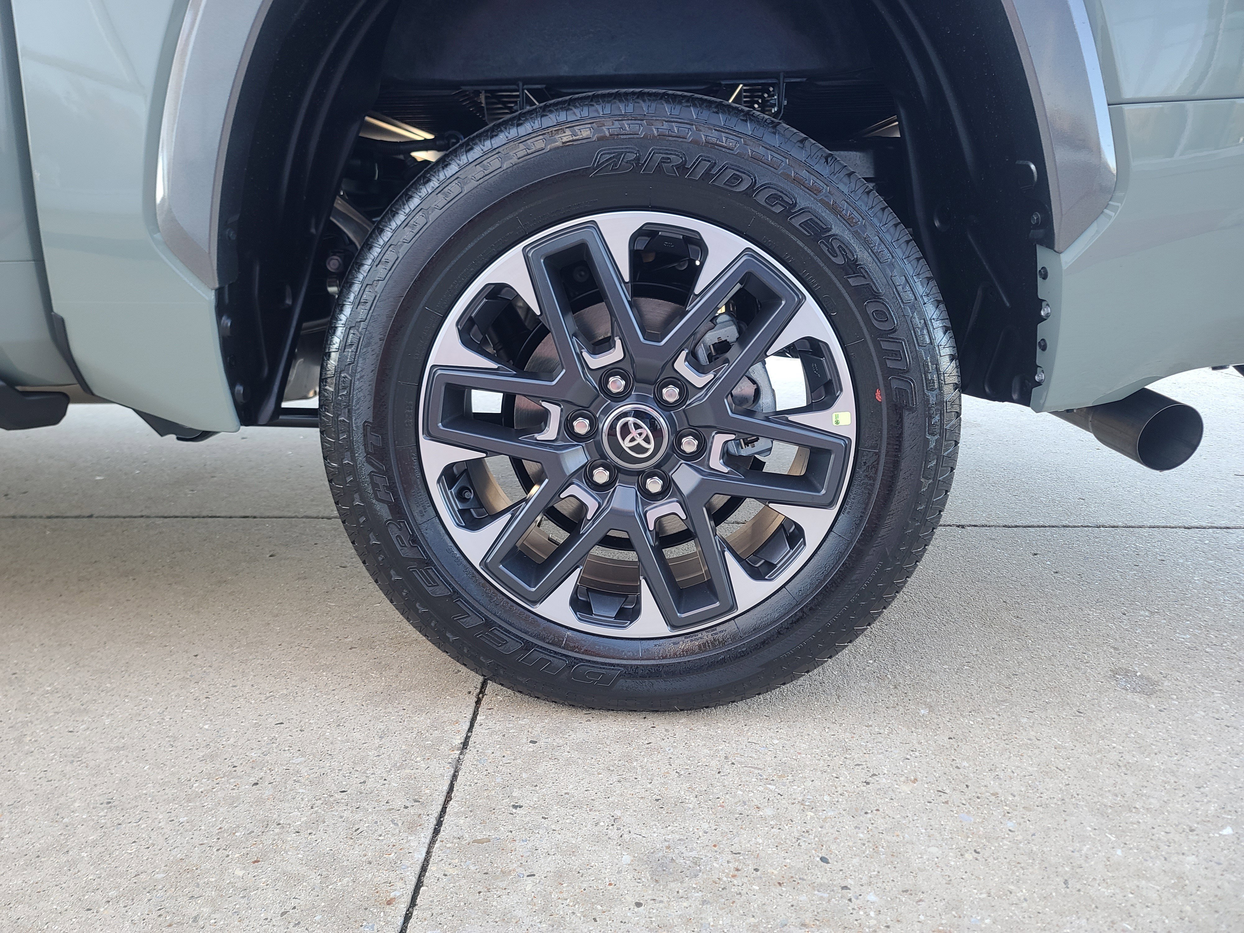 New 2026 Toyota Tundra Limited image 10