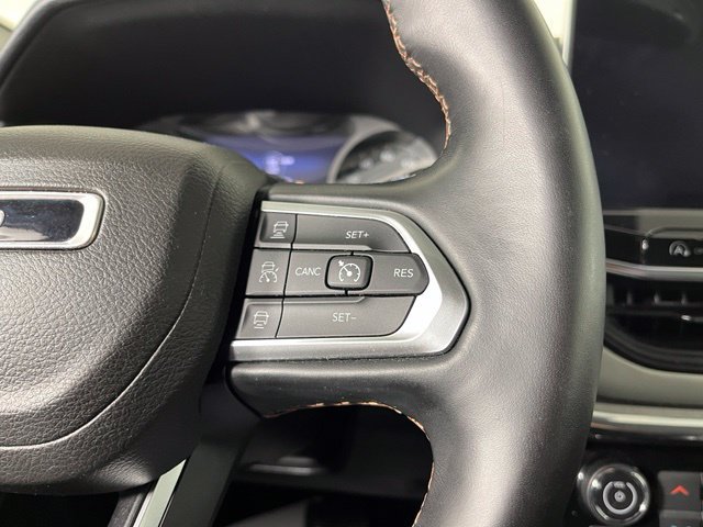 Used 2022 Jeep Compass Limited AWD/4WD image 18