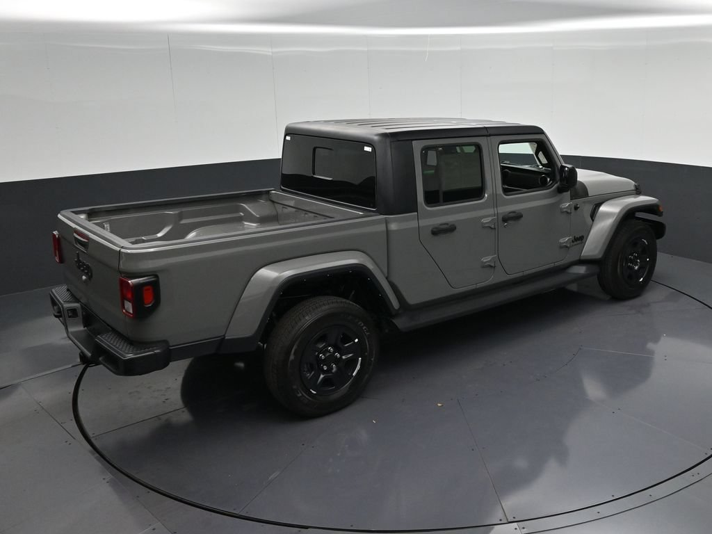 Used 2022 Jeep Gladiator Sport AWD/4WD image 19