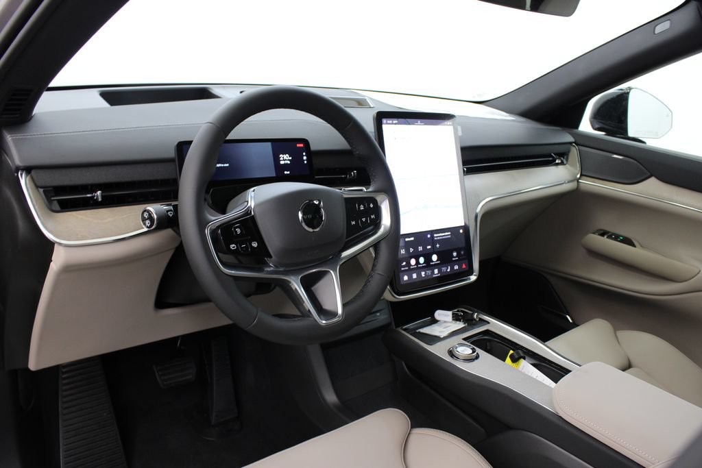 New 2026 Volvo EX90 Plus RWD image 15