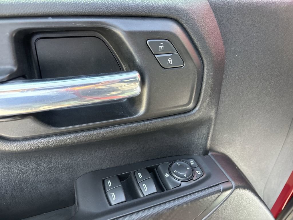 Used 2020 Chevrolet Silverado 1500 Custom w/ Custom Value Package image 23