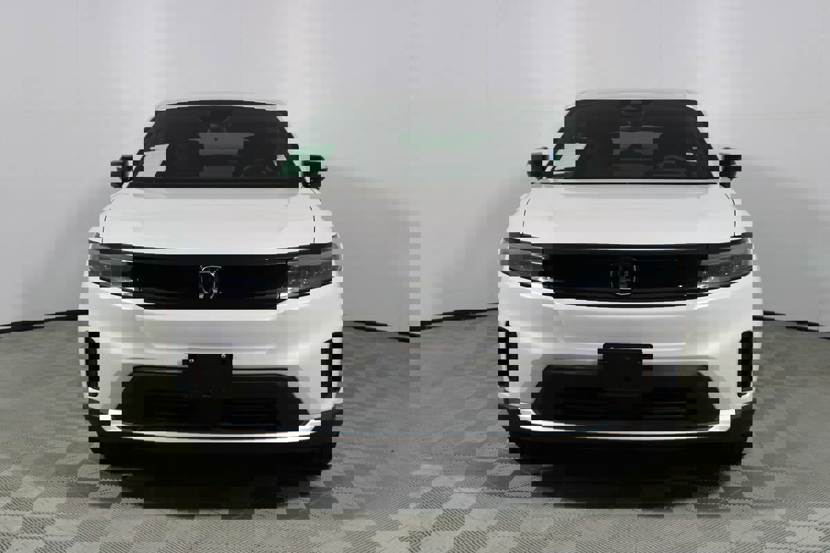 Used 2024 Honda Prologue EX image 2