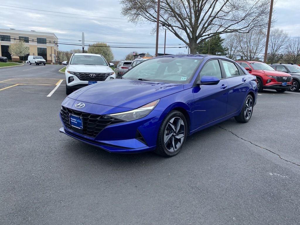 Certified 2023 Hyundai Elantra SEL w/ Convenience Package image 5