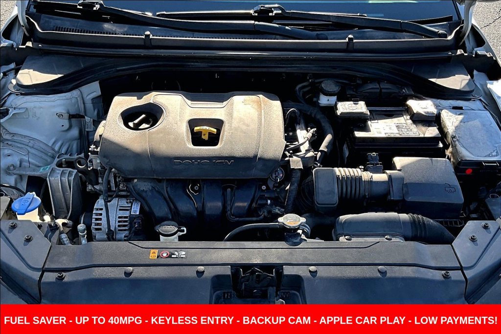 Used 2020 Hyundai Elantra SEL FWD image 33
