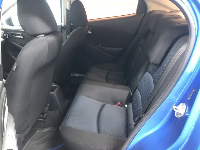 Used 2019 Toyota Yaris LE FWD image 25