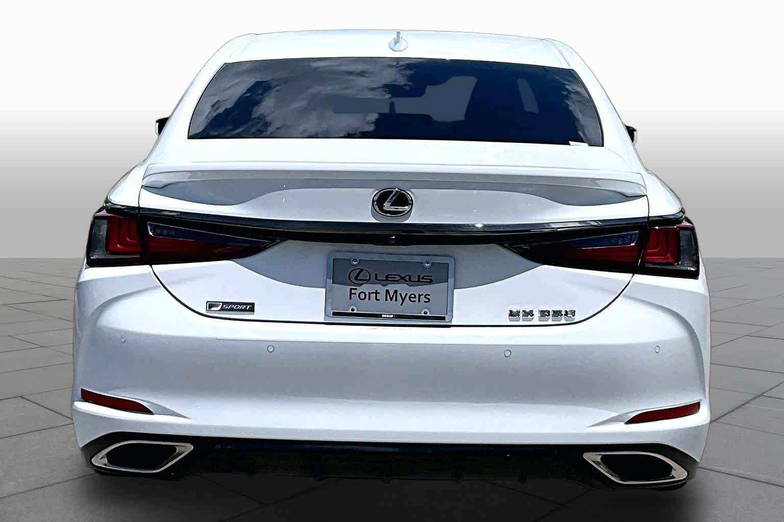 Used 2019 Lexus ES 350 F Sport w/ Accessory Package 2 FWD image 5