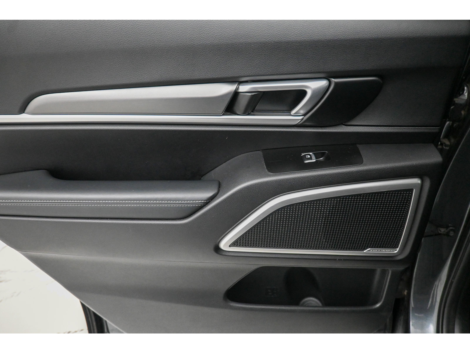 Used 2020 Kia Telluride S AWD/4WD image 28