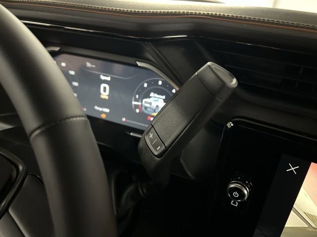 New 2026 GMC Sierra 2500 AT4 w/ AT4 Premium Plus Package AWD/4WD image 16