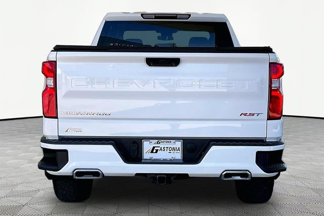 Used 2024 Chevrolet Silverado 1500 RST w/ Z71 Off-Road Package AWD/4WD image 6
