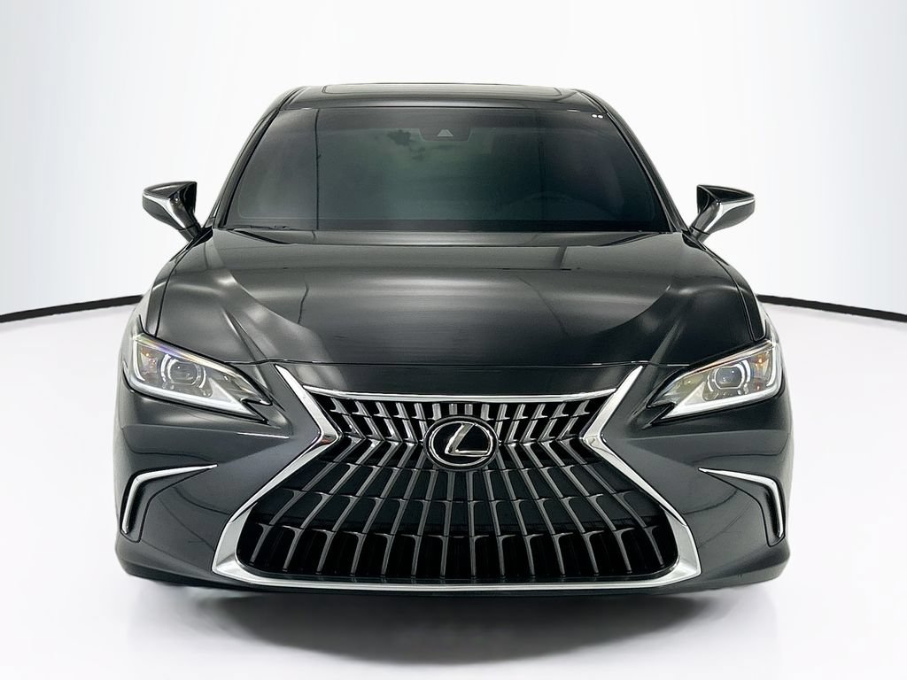 Used 2025 Lexus ES 350 w/ Accessory Package (Z2) FWD image 2