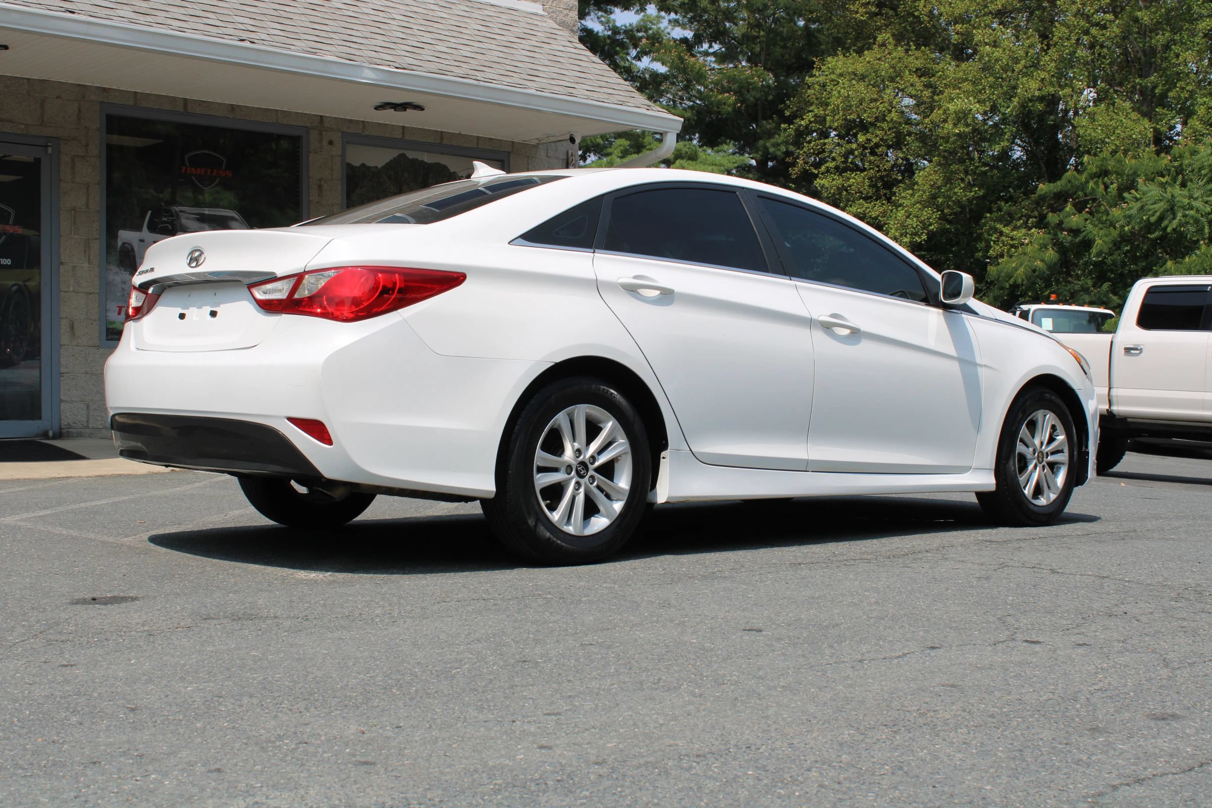 Used 2014 Hyundai Sonata GLS FWD image 6