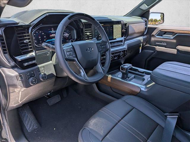 New 2026 Chevrolet Silverado 1500 High Country w/ Midnight Edition AWD/4WD video 3