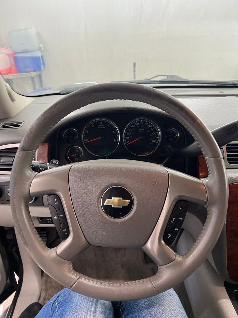 Used 2012 Chevrolet Suburban LT w/ Luxury Package image 13