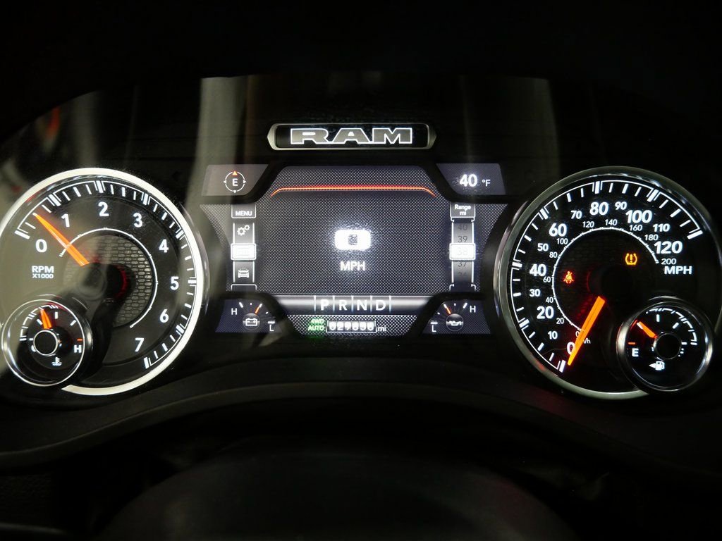 Used 2024 RAM 1500 Laramie image 14