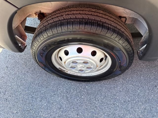 Used 2023 RAM ProMaster 2500 FWD image 13