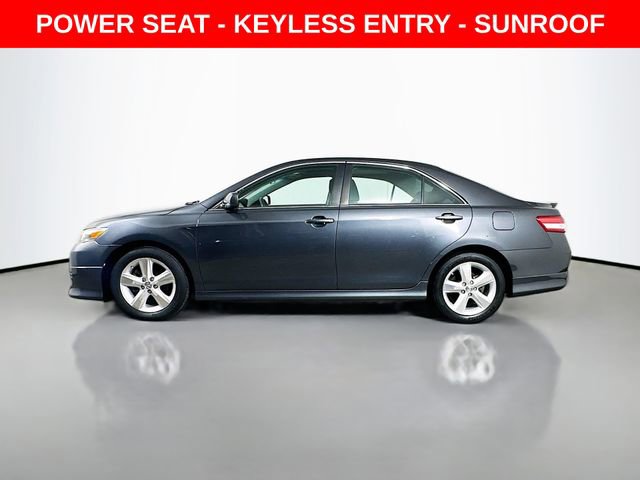 Used 2011 Toyota Camry SE image 9