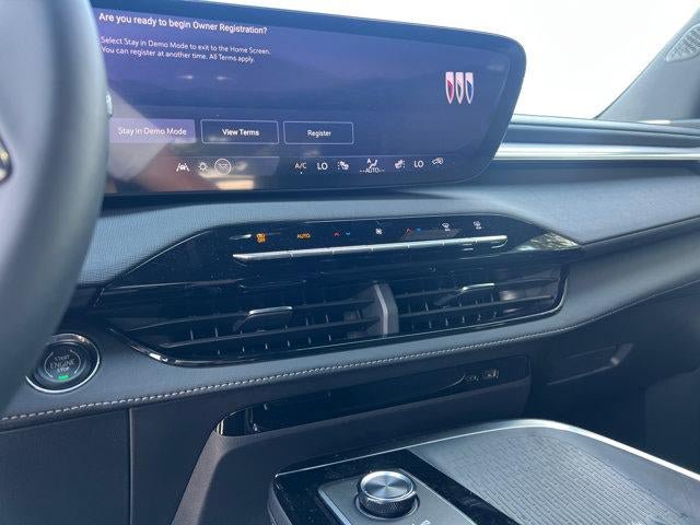 New 2026 Buick Enclave Preferred w/ Power Package AWD/4WD image 25