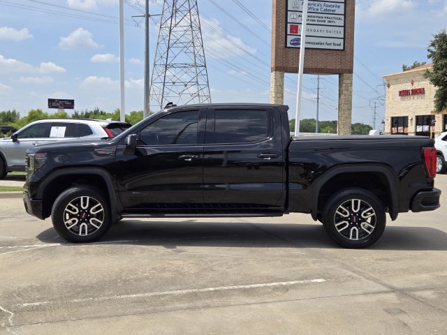 Used 2023 GMC Sierra 1500 AT4 w/ AT4 Premium Package AWD/4WD image 3