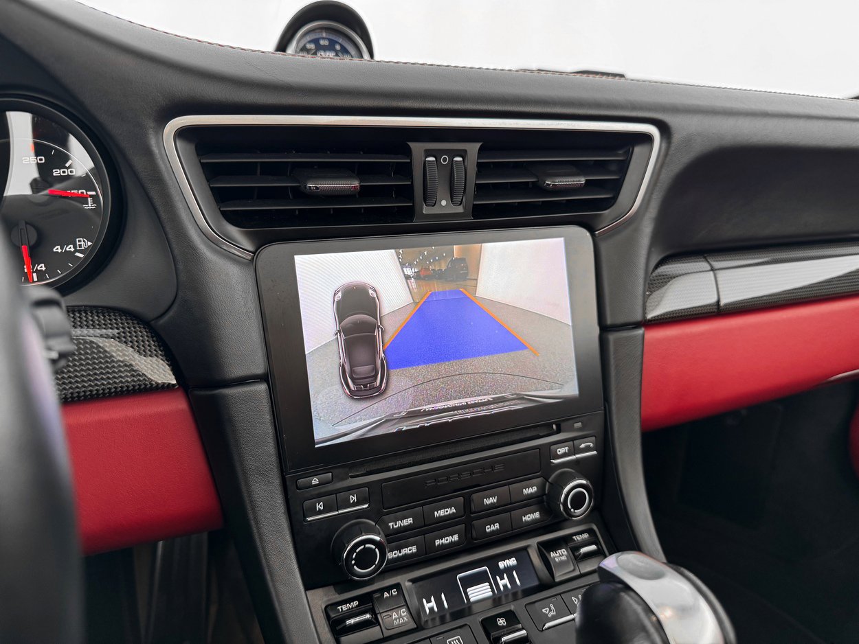 Used 2019 Porsche 911 Turbo S image 32