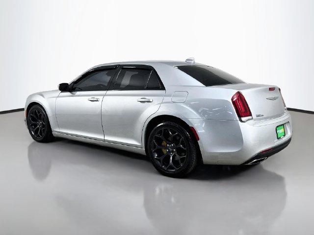Used 2020 Chrysler 300 S RWD image 7