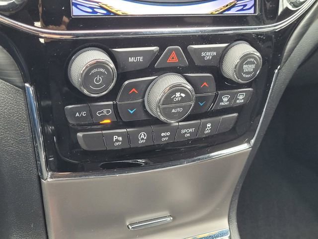 Certified 2020 Jeep Grand Cherokee Laredo w/ 18" Wheel & 8.4" Radio Group image 11