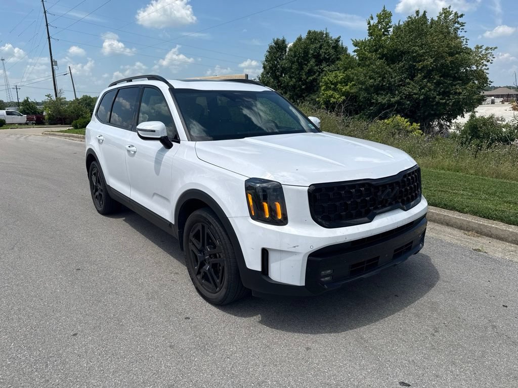 Used 2024 Kia Telluride SX Prestige X-Line AWD/4WD image 2