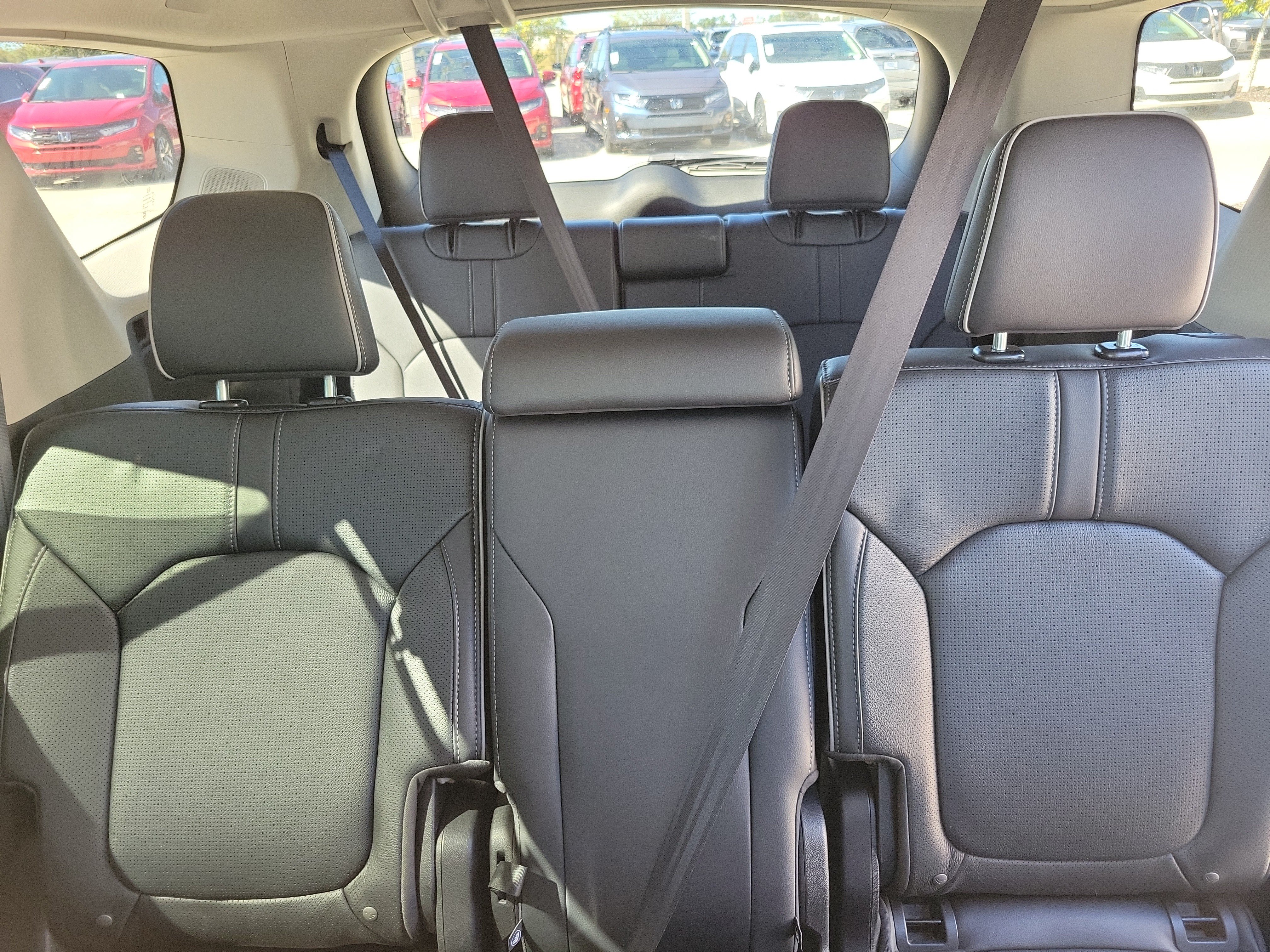 Certified 2025 Honda Pilot Elite image 19