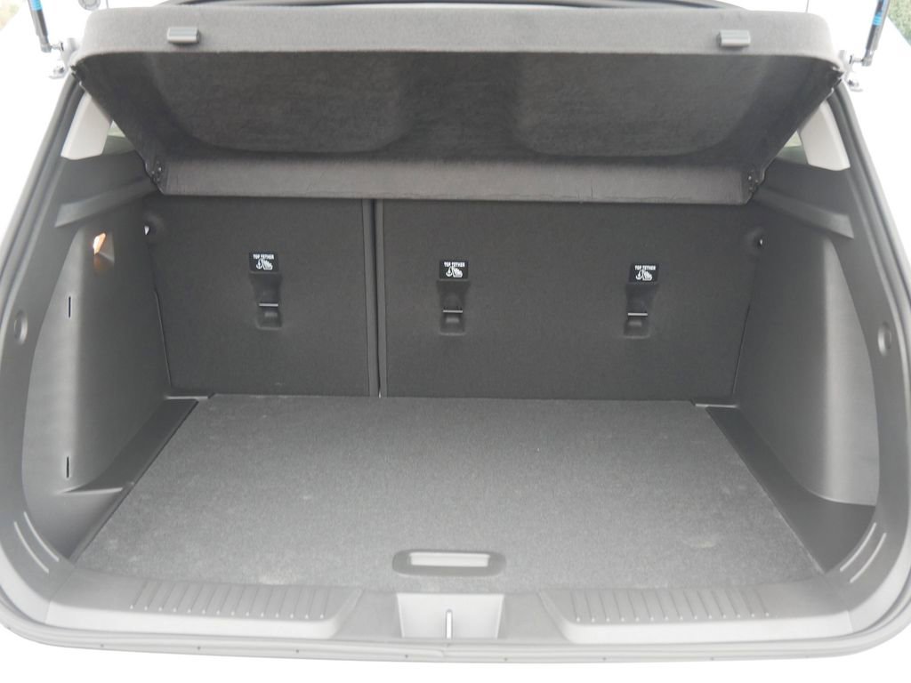 New 2026 Chevrolet Trax LT w/ Driver Confidence Package image 13