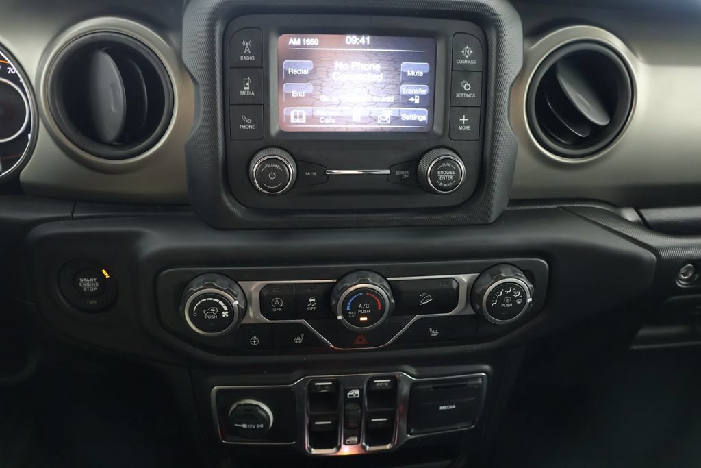 Used 2018 Jeep Wrangler Unlimited Sport S AWD/4WD image 14