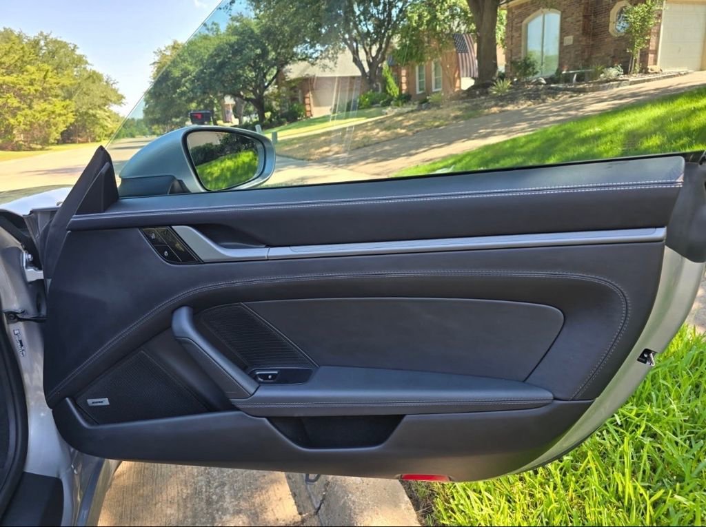 Used 2021 Porsche 911 Carrera S image 14