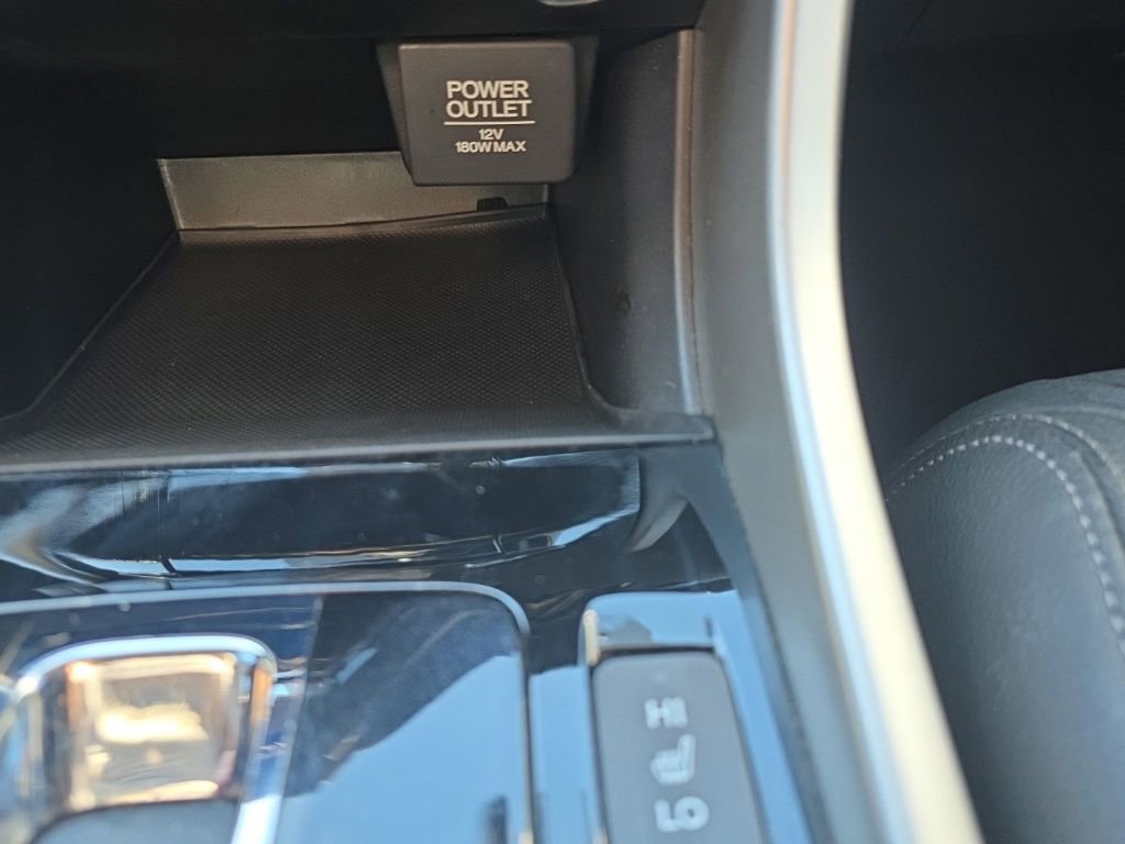 Used 2017 Honda Accord Touring image 30