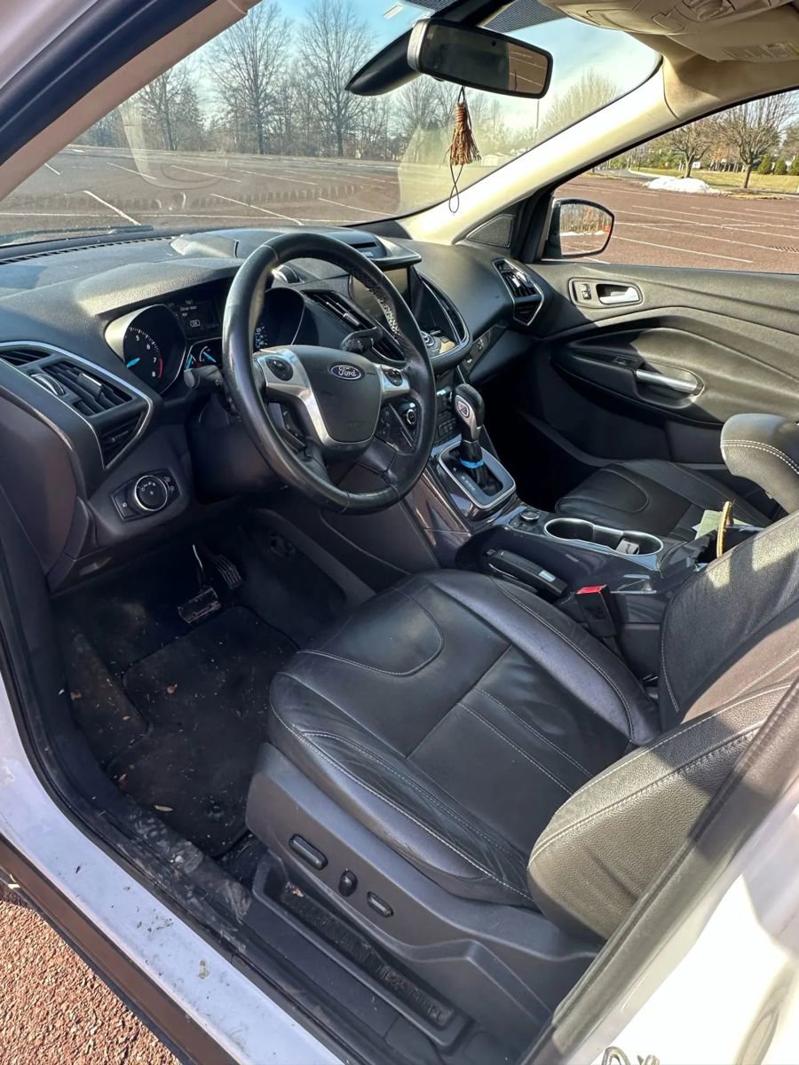 Used 2013 Ford Escape Titanium w/ Parking Technology Pkg image 11