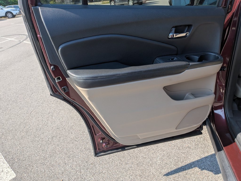Used 2016 Honda Pilot EX image 23