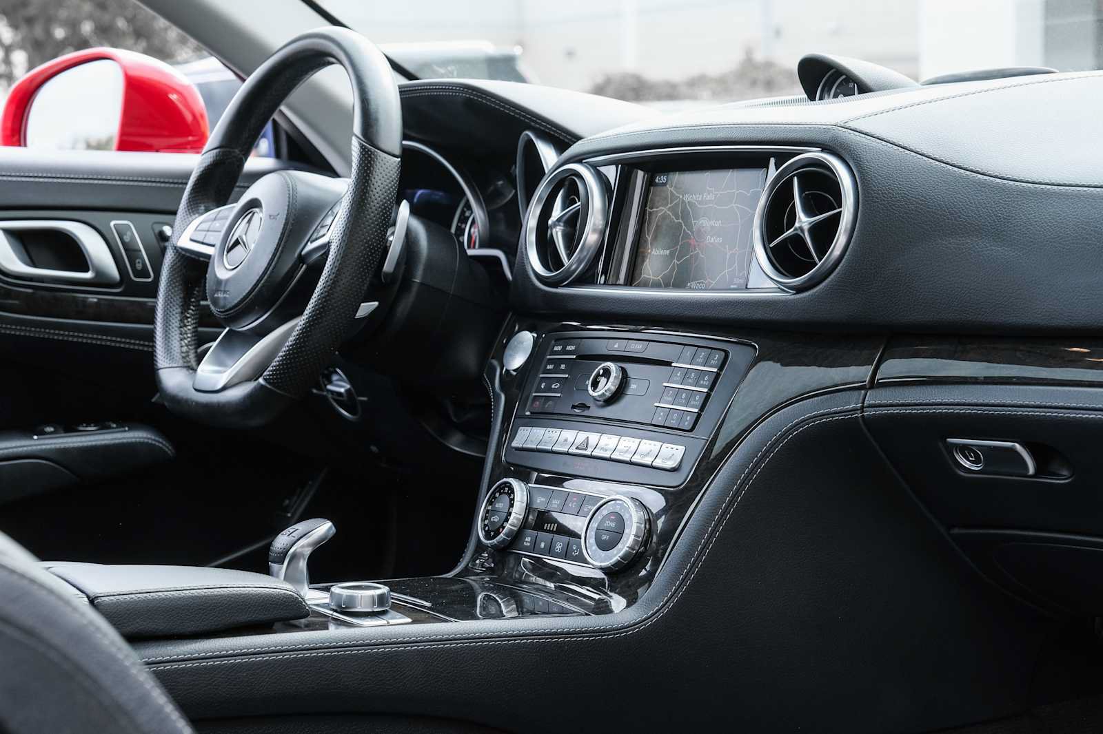 Used 2017 Mercedes-Benz SL 450 image 22