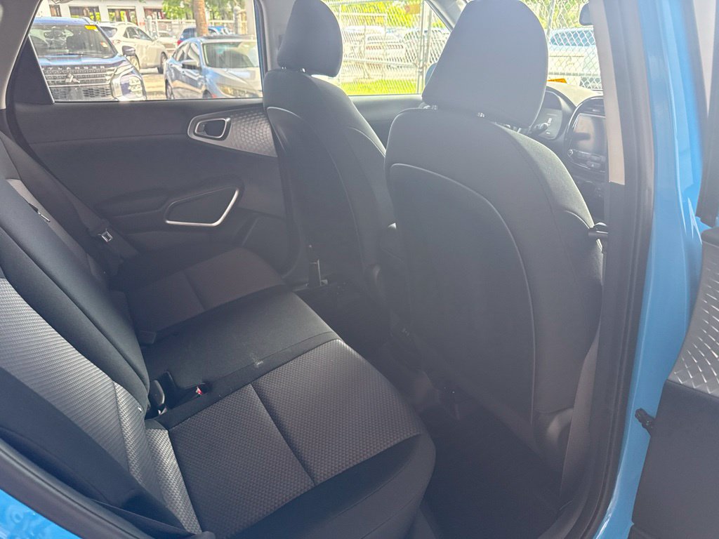 Used 2024 Kia Soul S FWD image 5