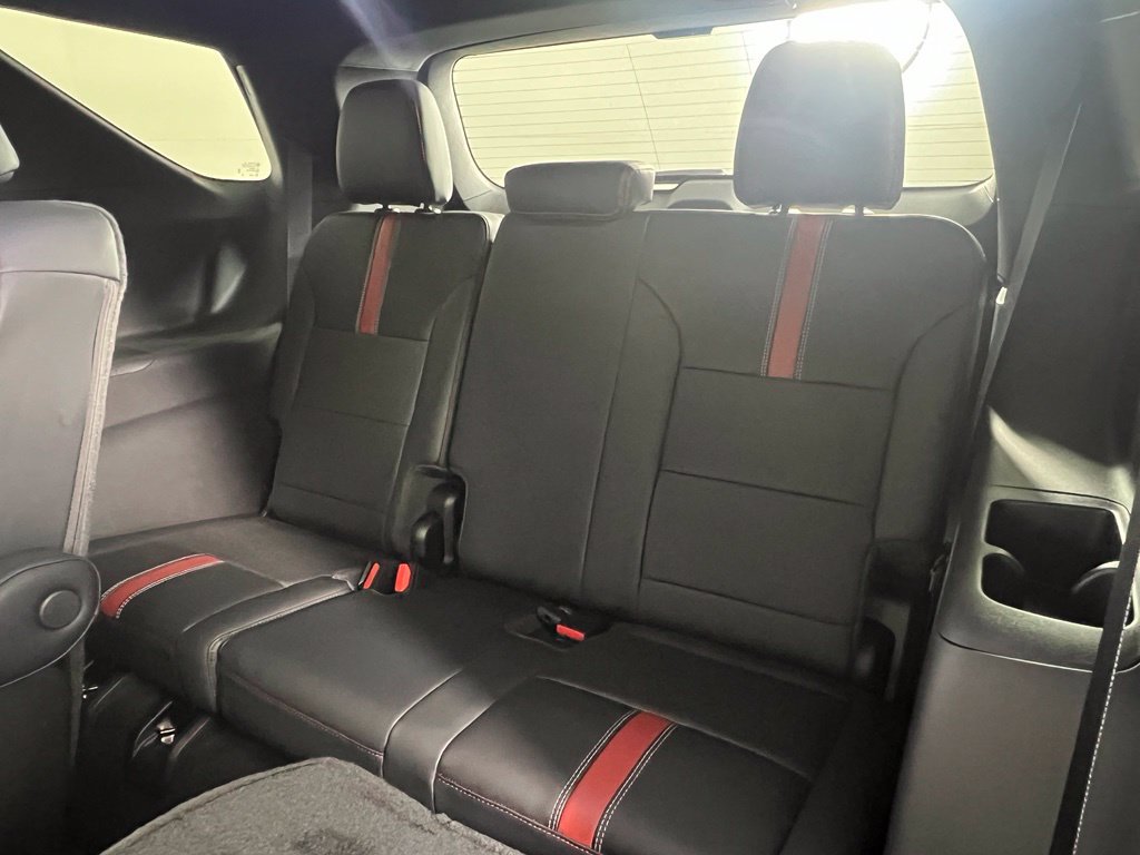 New 2027 Chevrolet Traverse RS w/ LPO, Floor Liner Package AWD/4WD image 18