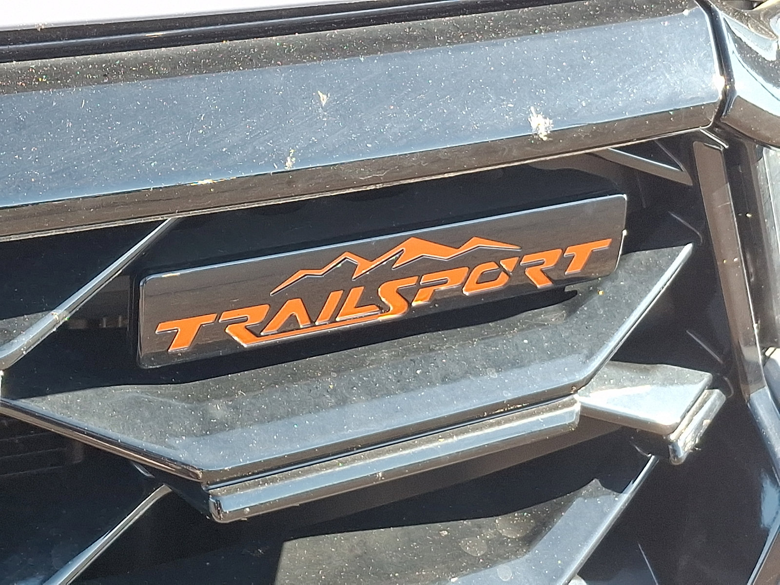 Used 2025 Honda Pilot TrailSport image 4