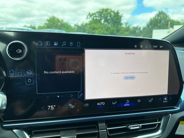 New 2026 Chevrolet Equinox EV LT FWD image 24
