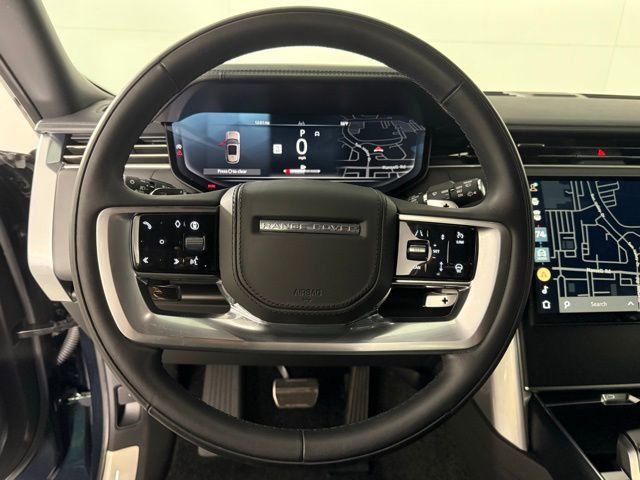 Certified 2025 Land Rover Range Rover SV AWD/4WD image 17