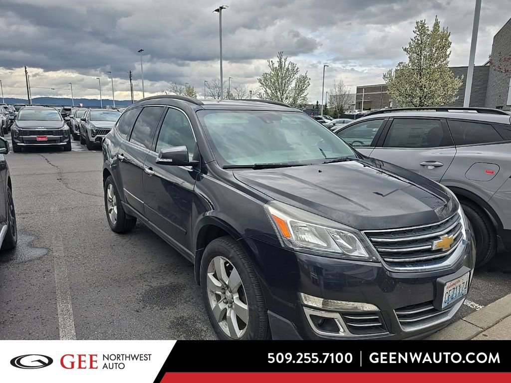 Used 2014 Chevrolet Traverse LTZ image 1