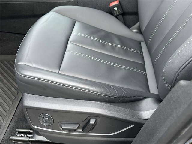 Certified 2025 Audi Q5 Premium w/ 19" Wheel Package image 21