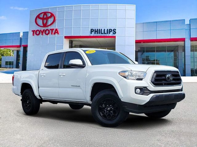 Used 2022 Toyota Tacoma SR5 w/ Technology Package RWD image 1
