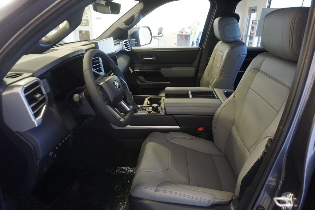 New 2026 Toyota Tundra Limited AWD/4WD image 22