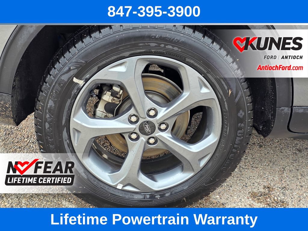 Certified 2025 Ford Escape ST-Line AWD/4WD image 10